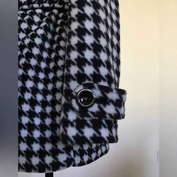 DKR & CO. STUDIO COAT - Picture 5 of 13